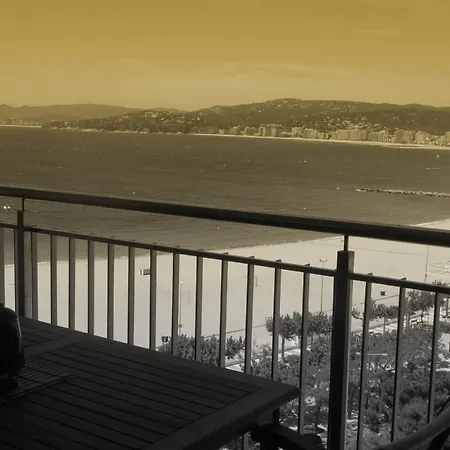 Apartment Davant Del Mar