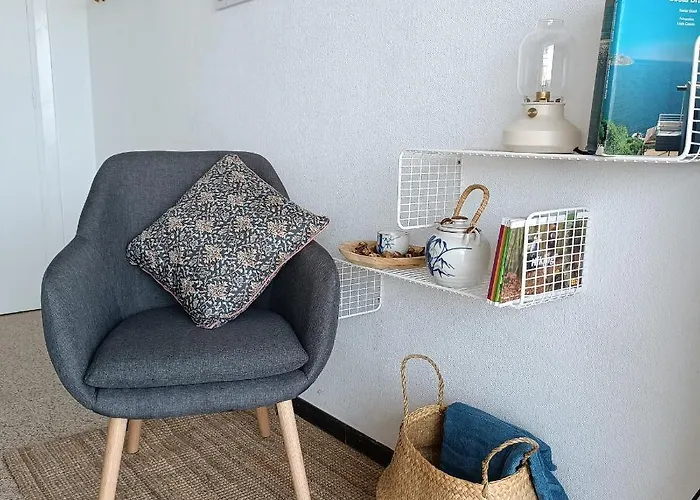 Davant Del Mar Apartment *
