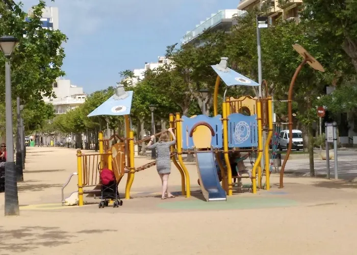 Davant Del Mar Apartment Palamos